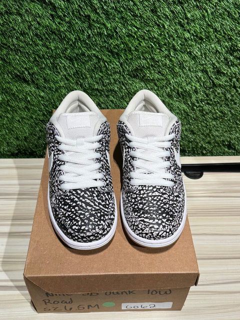 Nike SB Dunk Low Road Sz 6.5M
