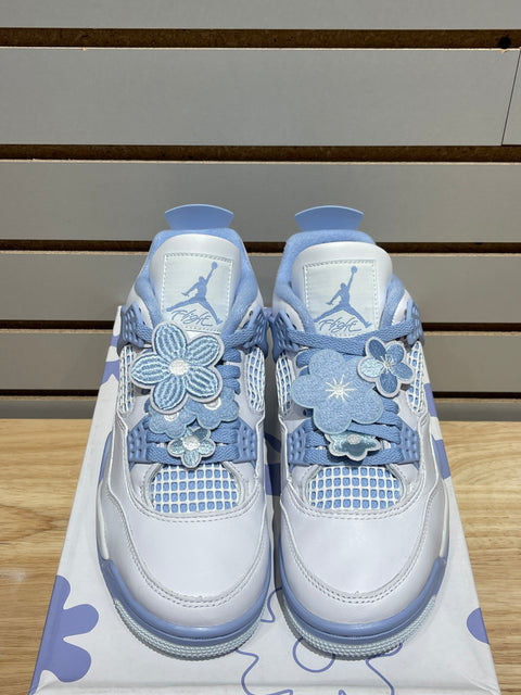 Jordan 4 Retro Forget Me Not (Women's) Sz 6.5W/5M