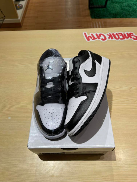 Jordan 1 Low Panda (2023) (Women's) Sz 4.5Y/6W