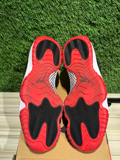 Jordan 11 Retro Playoffs Bred (2019) Sz 11.5M