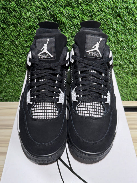 Jordan 4 Retro White Thunder Sz 13M