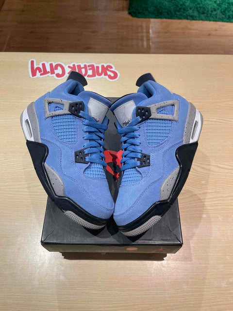 Jordan 4 Retro University Blue (GS) Sz 6Y