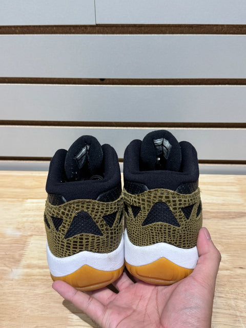 Jordan 11 Retro Low IE Militia Green (2015)