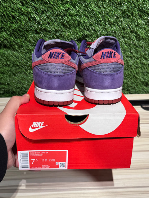 Nike Dunk Low Plum (2020/2024) Sz 7.5M