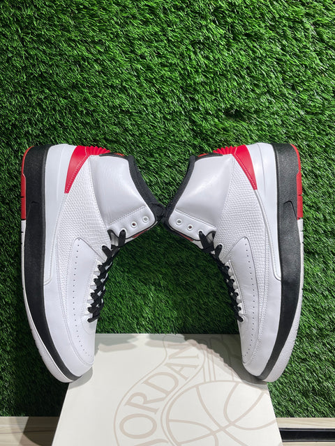 Jordan 2 Retro OG Chicago (2022) Sz 10.5M