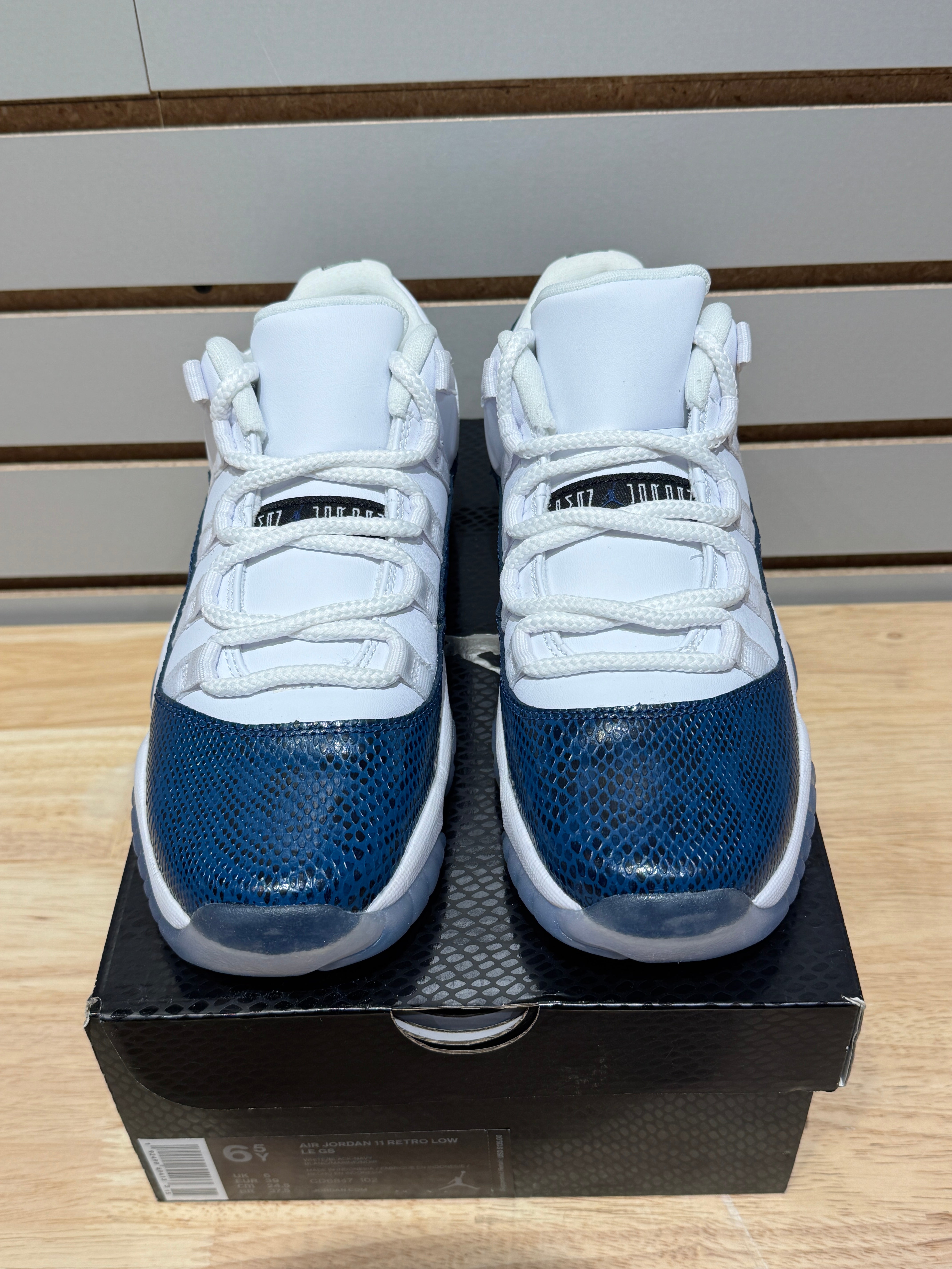 Jordan 11 Retro Low Snake Navy (2019) Sz 6.5Y – Sneak City