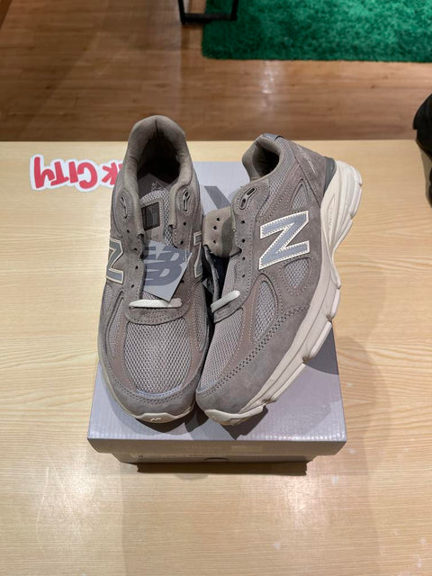 New Balance 990v4 MiUSA Kith 101 Moonrock Sz 10M