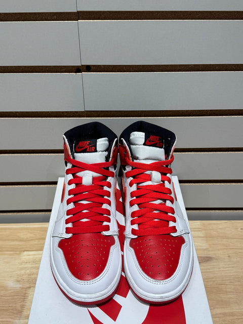 Jordan 1 Retro High OG Heritage Sz 7