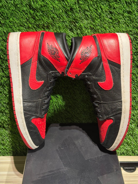 Jordan 1 Retro Banned (B-Grade) (2011) Sz 11M.