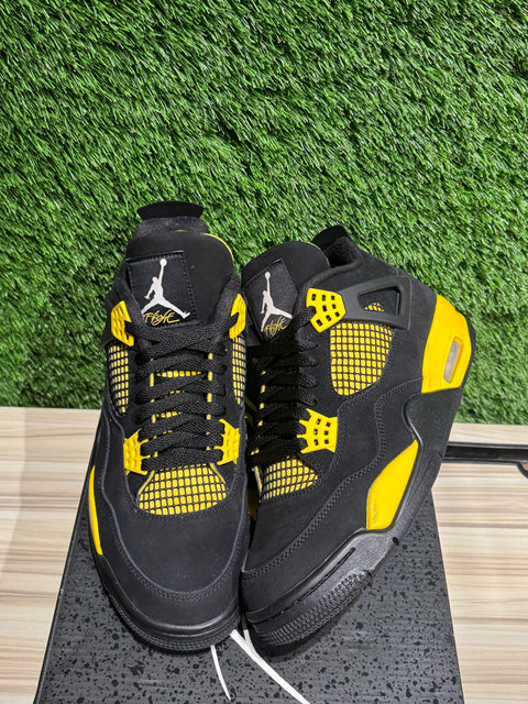 Jordan 4 Retro Thunder (2023) Sz 10M