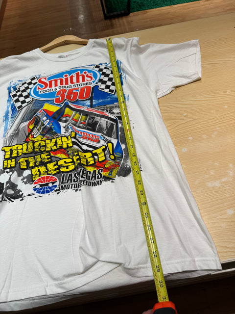 Vintage 2013 Smith's Food & Drugs Stores 350 Nascar Tee Sz XL