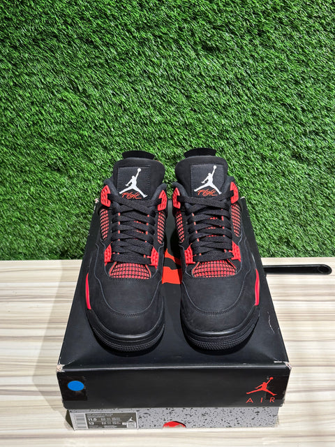 Jordan 4 Retro Red Thunder Sz 11.5M