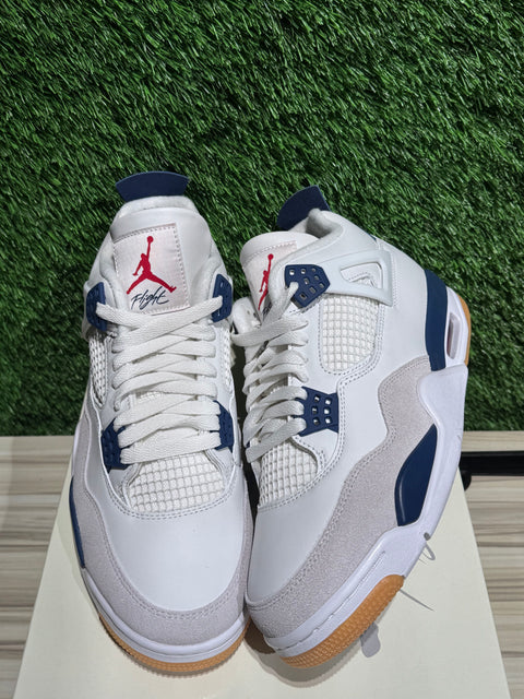 Jordan 4 Retro SB Navy Sz 9.5
