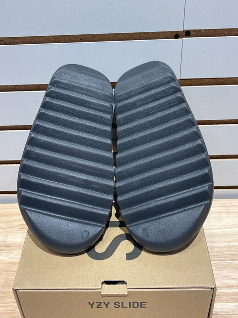 adidas Yeezy Slide Onyx Sz 9