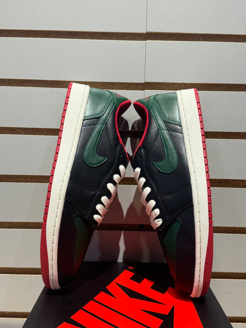 Jordan 1 Retro Low OG Gorge Green Varsity Red (Women's) Sz 10.5W/9M