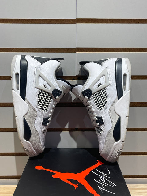 Jordan 4 Retro Military Black (GS) Sz 7Y
