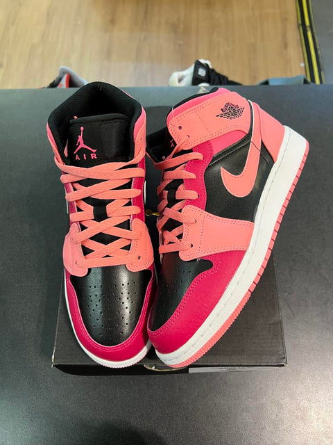 Jordan 1 Mid Coral Chalk (GS) Sz 6.5Y