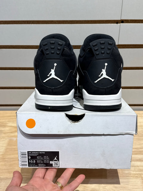 Jordan 4 Retro White Thunder Sz 9