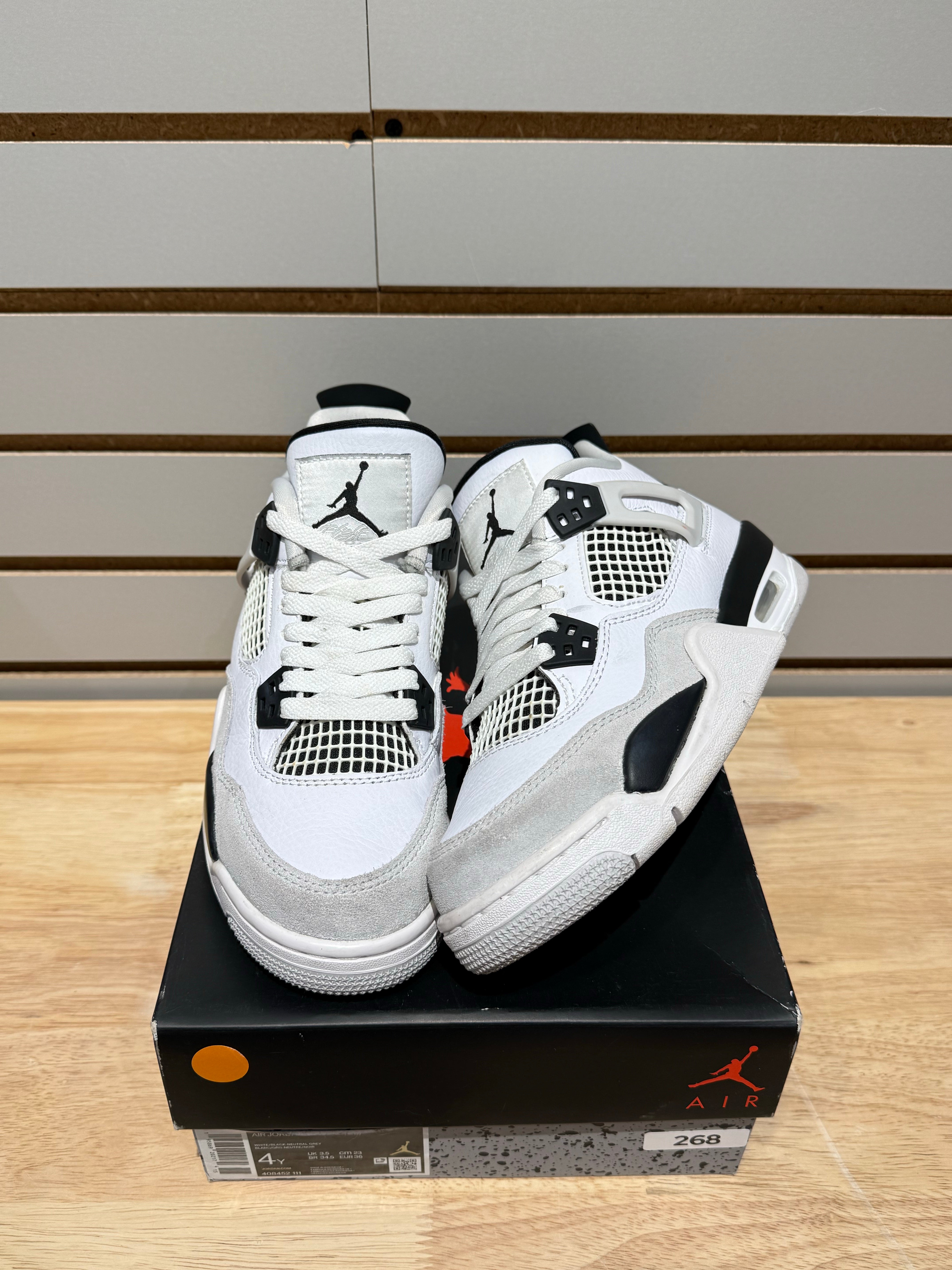 Jordan 4 Retro Military Black (GS) Sz 4M – Sneak City