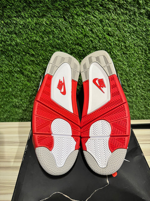 Jordan 4 Retro Fire Red (2020) Sz 12