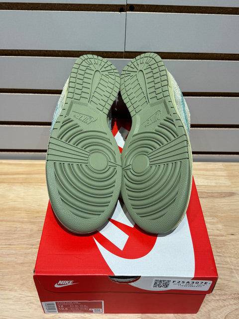 Nike Dunk Low Olive Aura (Women's)