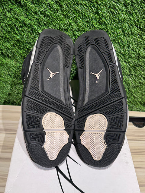 Jordan 4 Retro White Thunder Sz 10.5