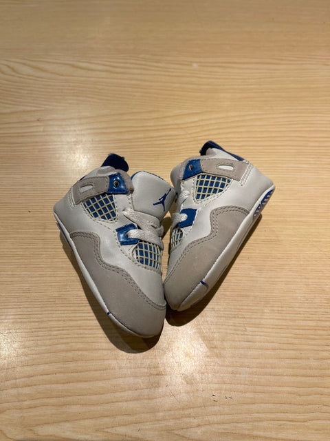 Jordan 4 Retro Military Blue (2024)