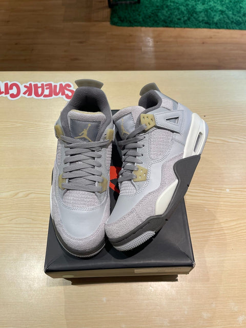 Jordan 4 Retro SE Craft Photon Dust