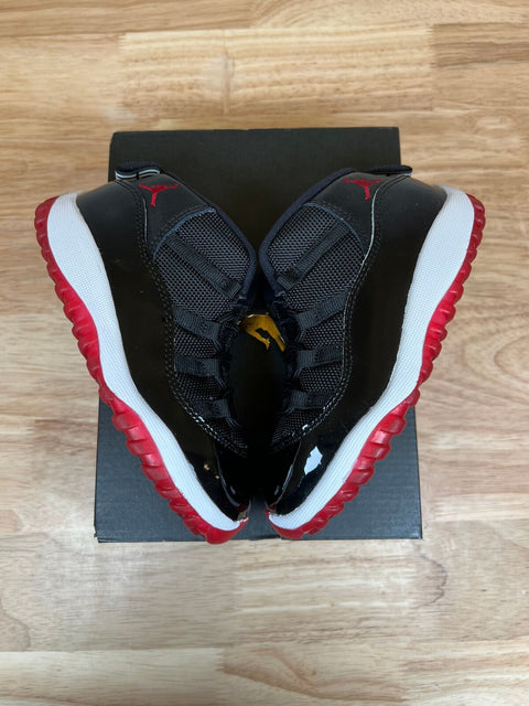 Jordan 11 Retro Playoffs Bred (2019)