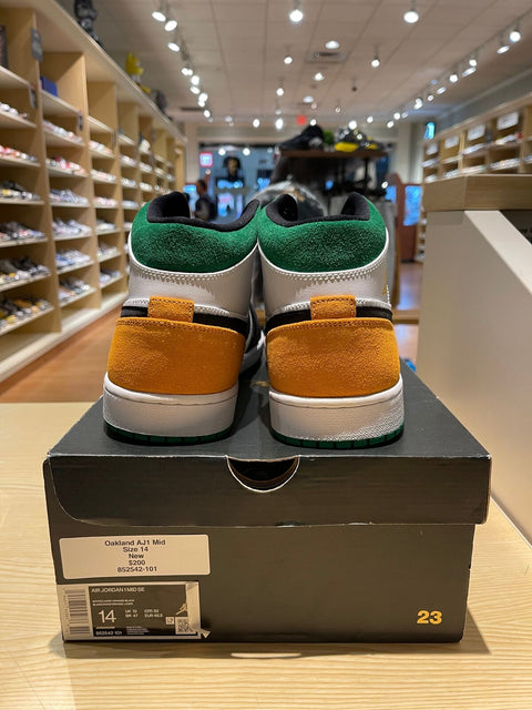 Jordan 1 Mid Oakland