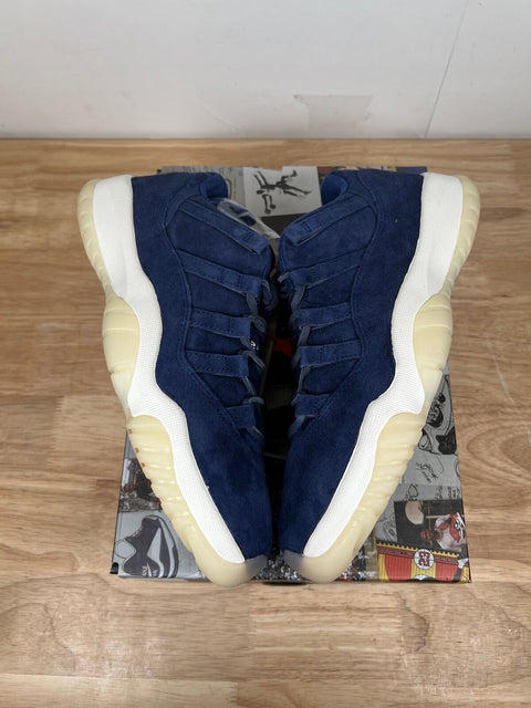 Jordan 11 Retro Low Derek Jeter RE2PECT