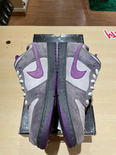 Nike SB Dunk Low Purple Pigeon