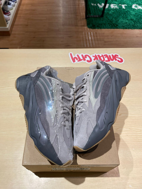 adidas Yeezy Boost 700 V2 Tephra