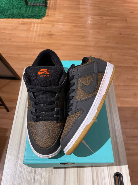 Nike SB Dunk Low Giraffe Print