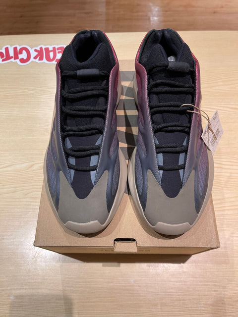 adidas Yeezy 700 V3 Fade Carbon