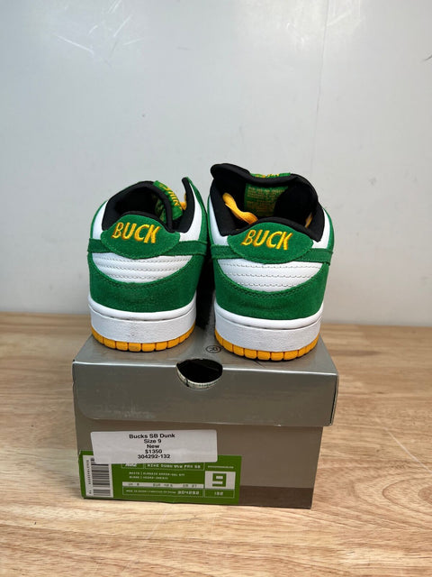 Nike SB Dunk Low Bucks