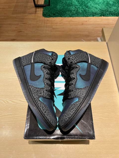 Nike SB Dunk High Black Sheep Hornet