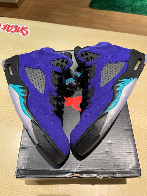 Jordan 5 Retro Alternate Grape