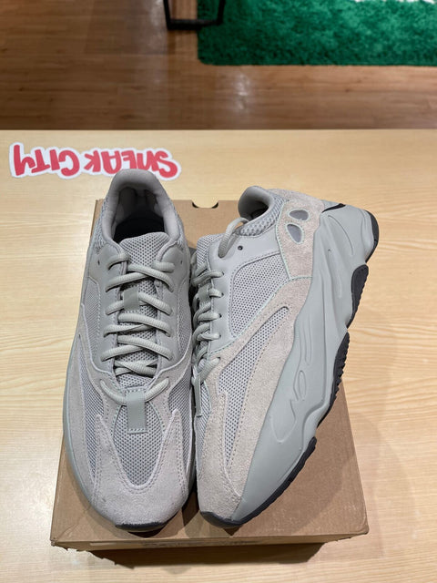 adidas Yeezy Boost 700 Salt