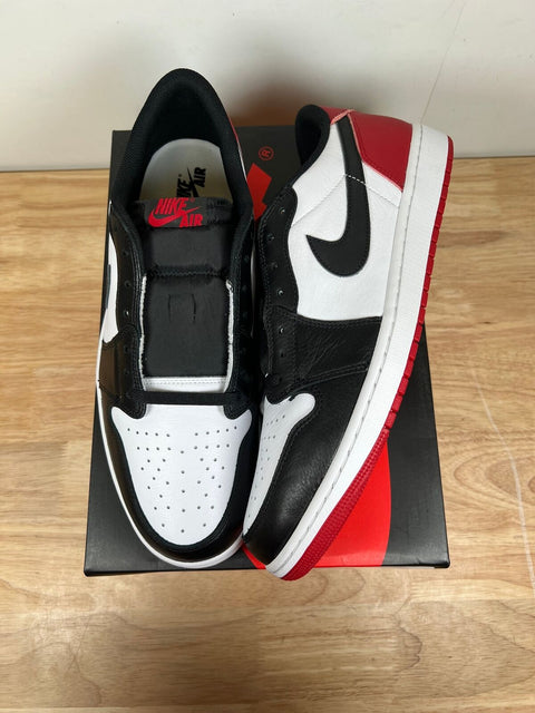 Jordan 1 Retro Low OG Black Toe (2023)