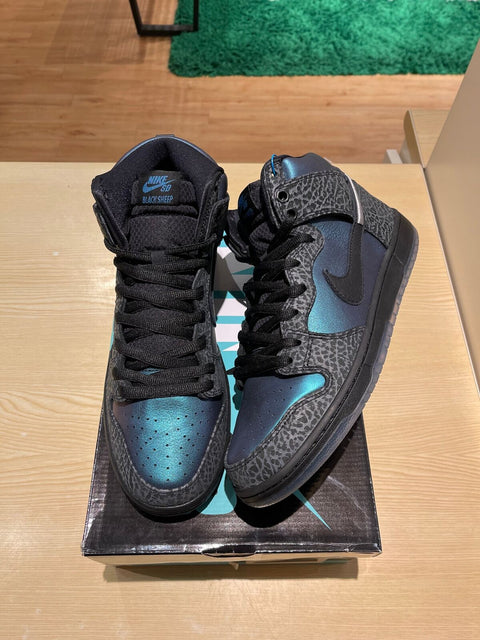 Nike SB Dunk High Black Sheep Hornet