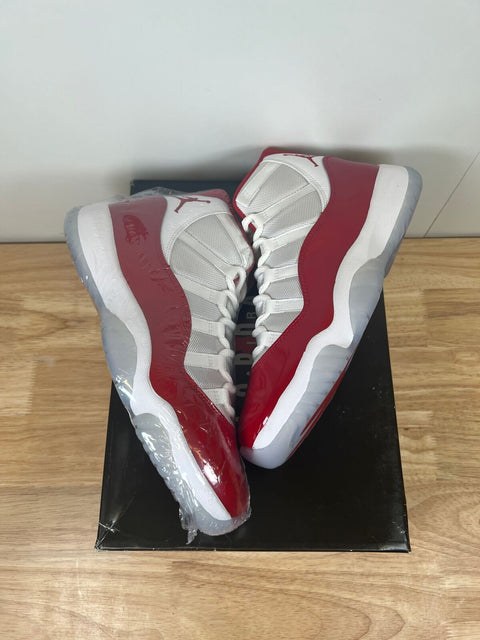 Jordan 11 Retro Cherry (2022)