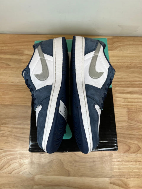 Jordan 1 Low SB Midnight Navy