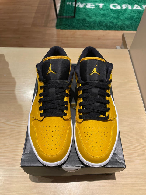 Jordan 1 Low University Gold