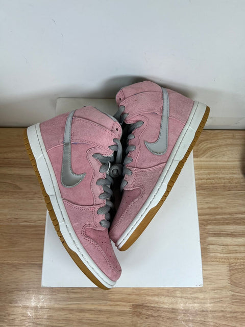 Nike SB Dunk High Concepts When Pigs Fly