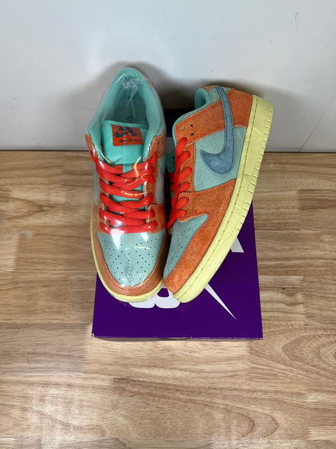 Nike SB Dunk Low Orange Emerald Rise