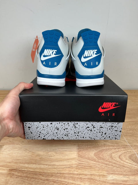 Jordan 4 Retro Military Blue (2024)