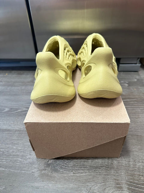 adidas Yeezy Foam RNNR Sulfur