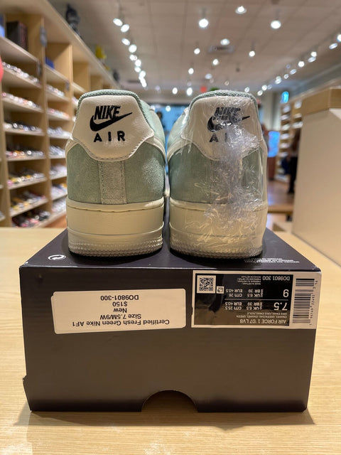 Nike Air Force 1 Low '07 LV8 Certified Fresh Enamel Green