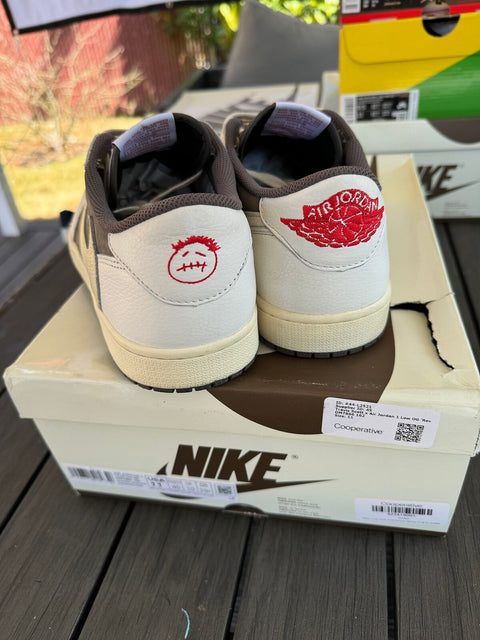 Jordan 1 Retro Low OG SP Travis Scott Reverse Mocha